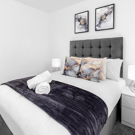 Luxury Apartment - 2 Bedrooms - Balcony - Parking - Netflix - Wifi - 7Mc Birmingham Esterno foto