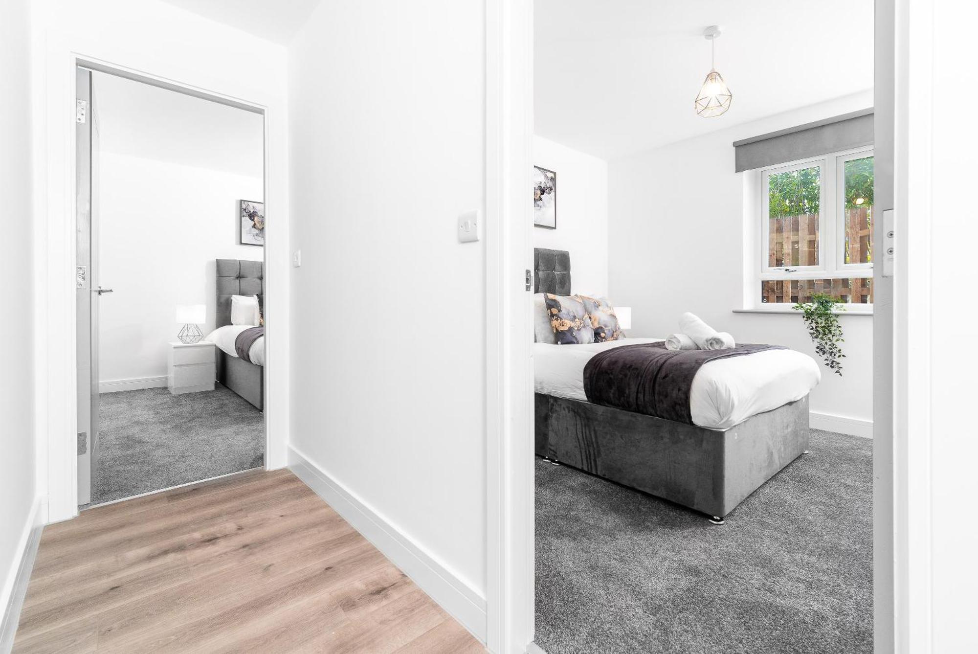 Luxury Apartment - 2 Bedrooms - Balcony - Parking - Netflix - Wifi - 7Mc Birmingham Esterno foto